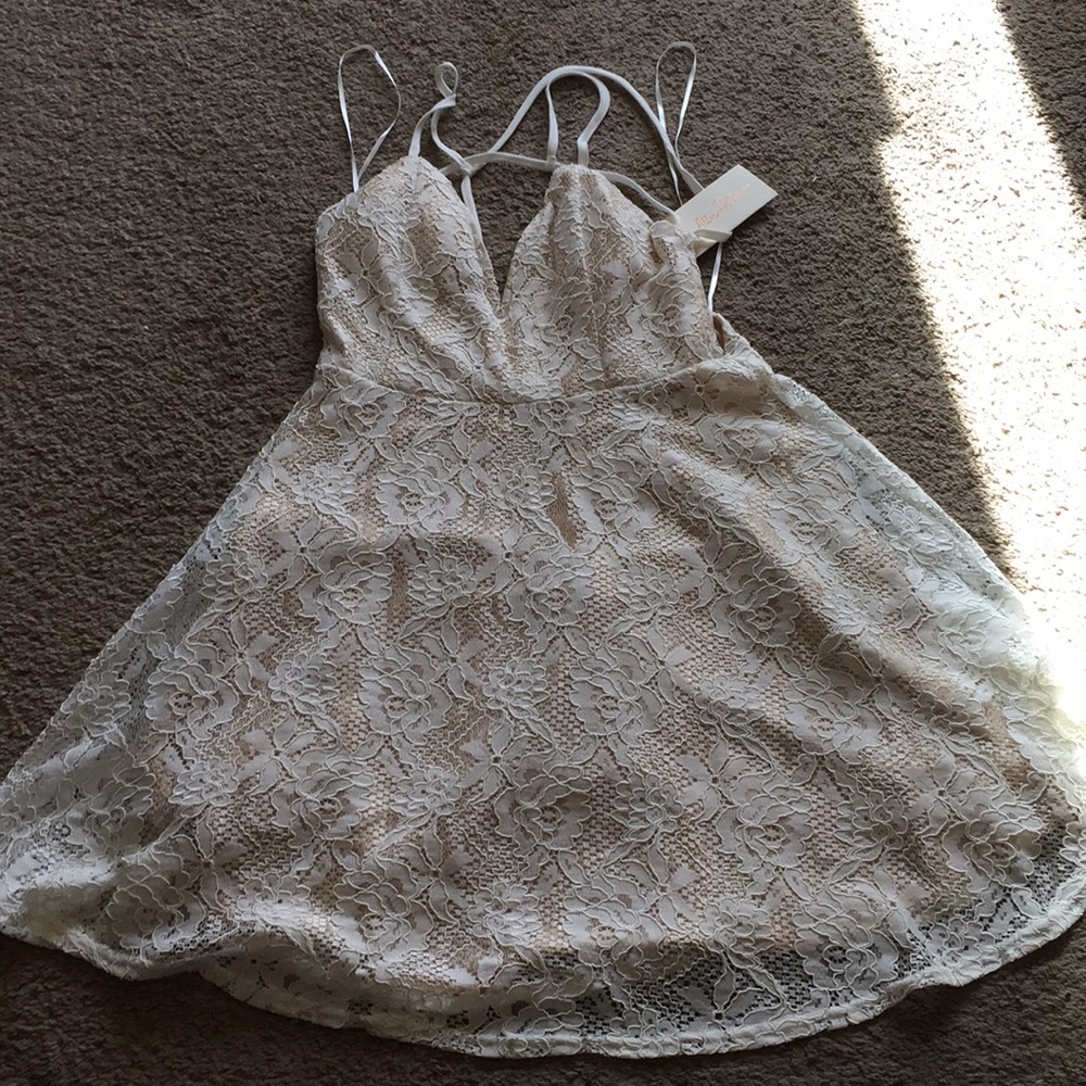 Allie rose  dress M